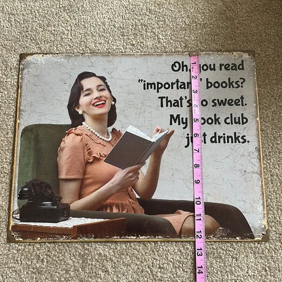 Distressed Book Club Sign - Picture 4 of 4